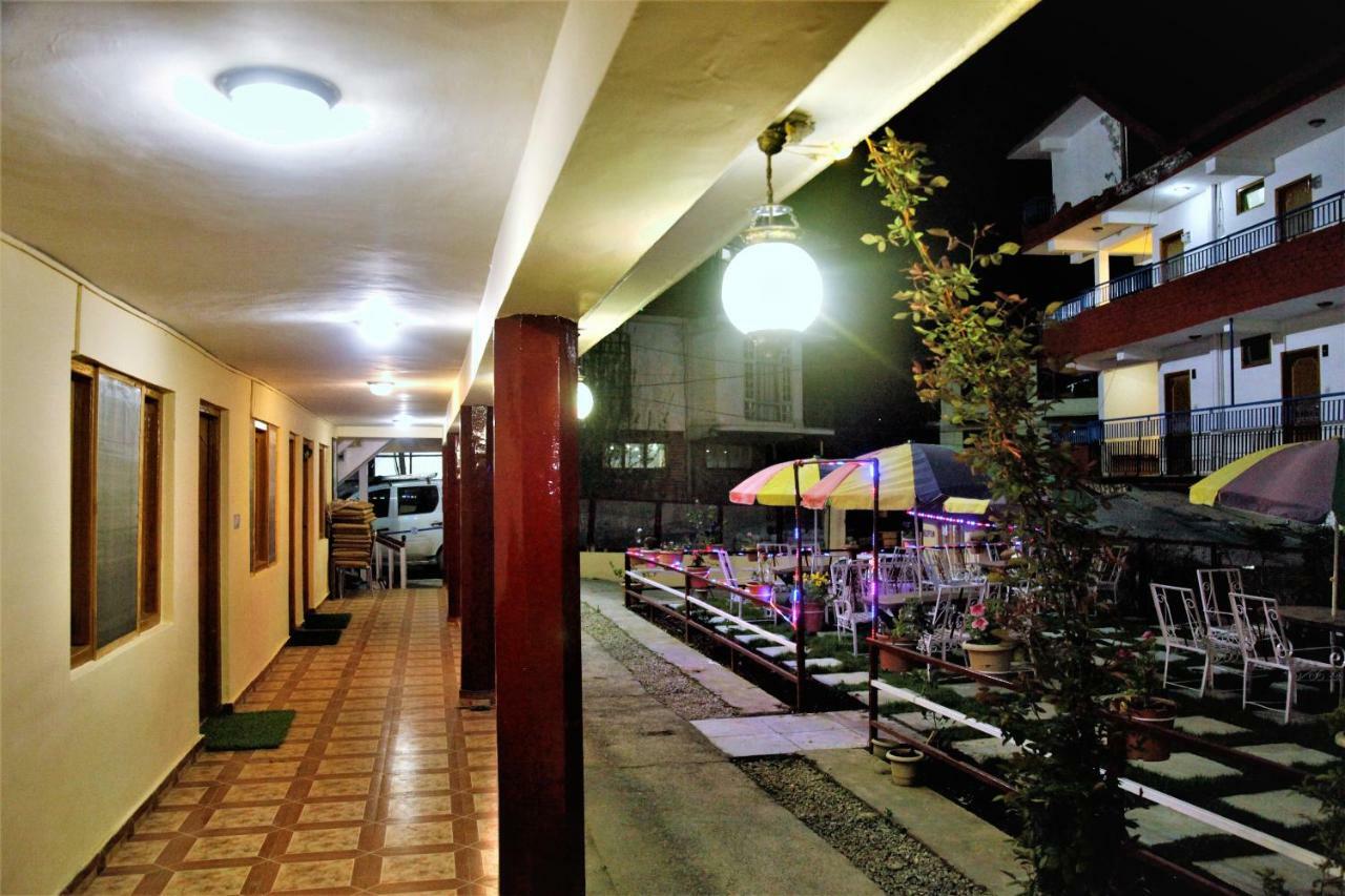 Hotel Chetna&cabañas Manāli Exterior foto